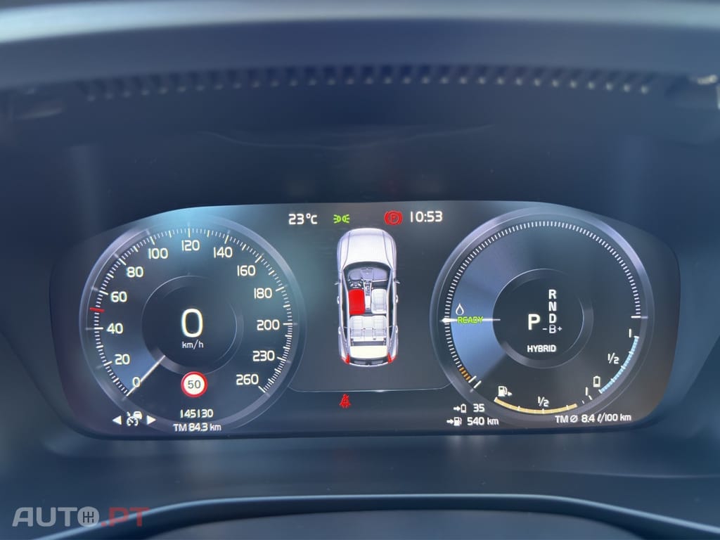 Volvo XC40 1.5 T5 PHEV Momentum Plus