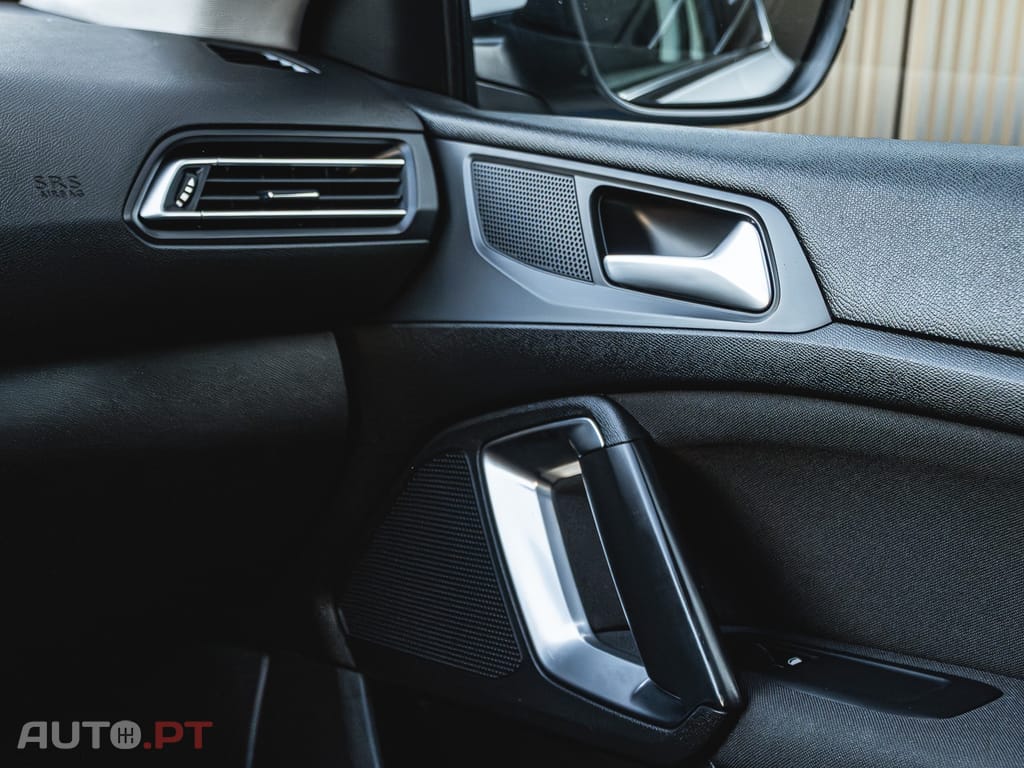 Peugeot 308 1.6 BlueHDi Allure
