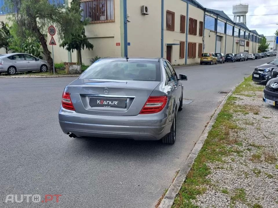 Mercedes-Benz C 180 CDi Elegance BlueEfficiency