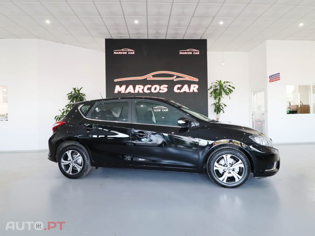 Nissan Pulsar 1.5 dCi N-Connecta
