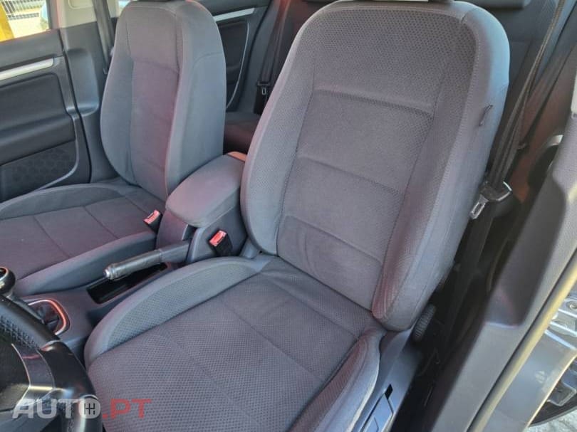 Volkswagen Golf 1.4i Confortline