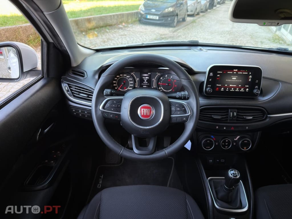 Fiat Tipo 1.3 M-Jet Lounge