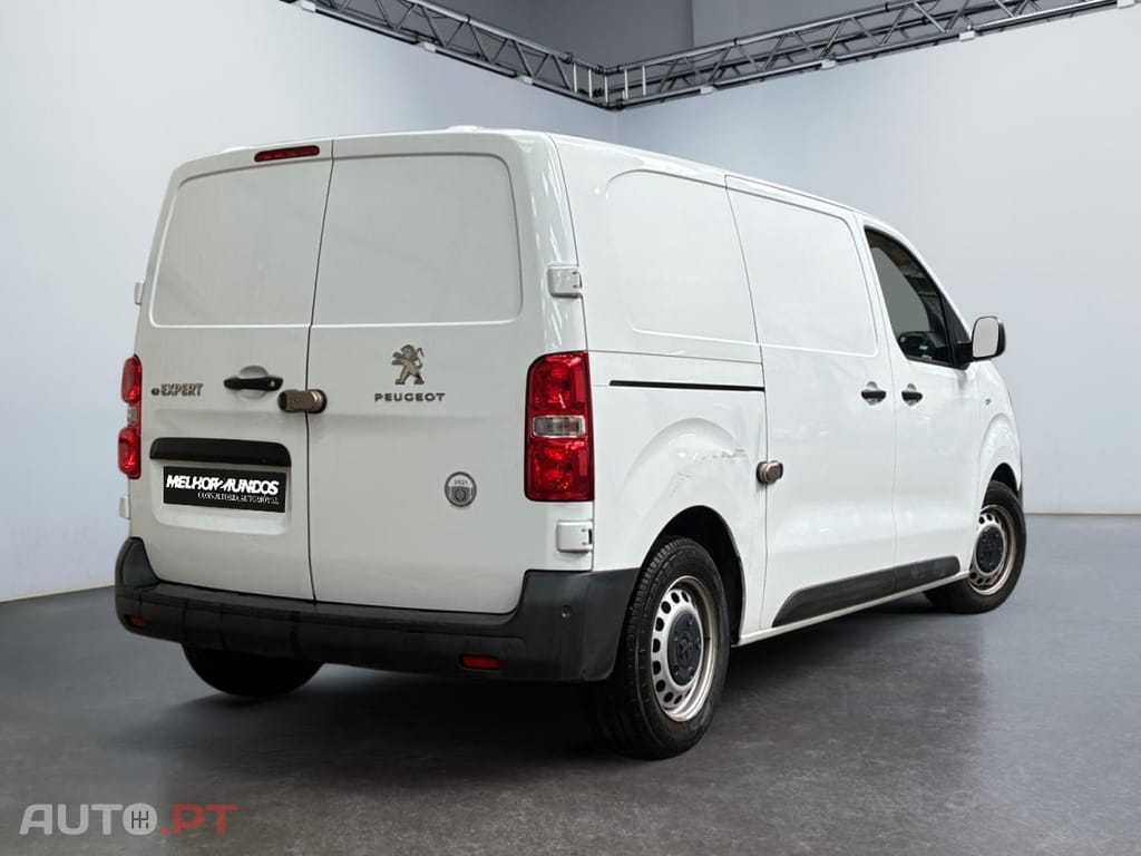 Peugeot E-Expert 50 kWh Standard Asphalt