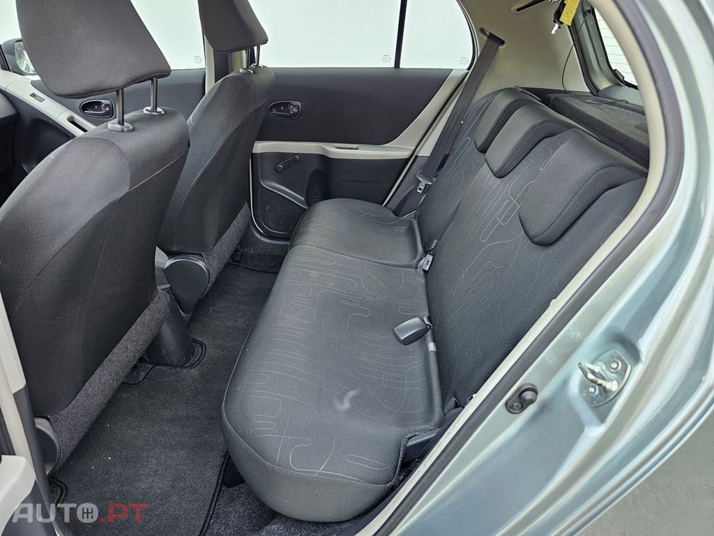 Toyota Yaris 1.0 VVT-i Comfort