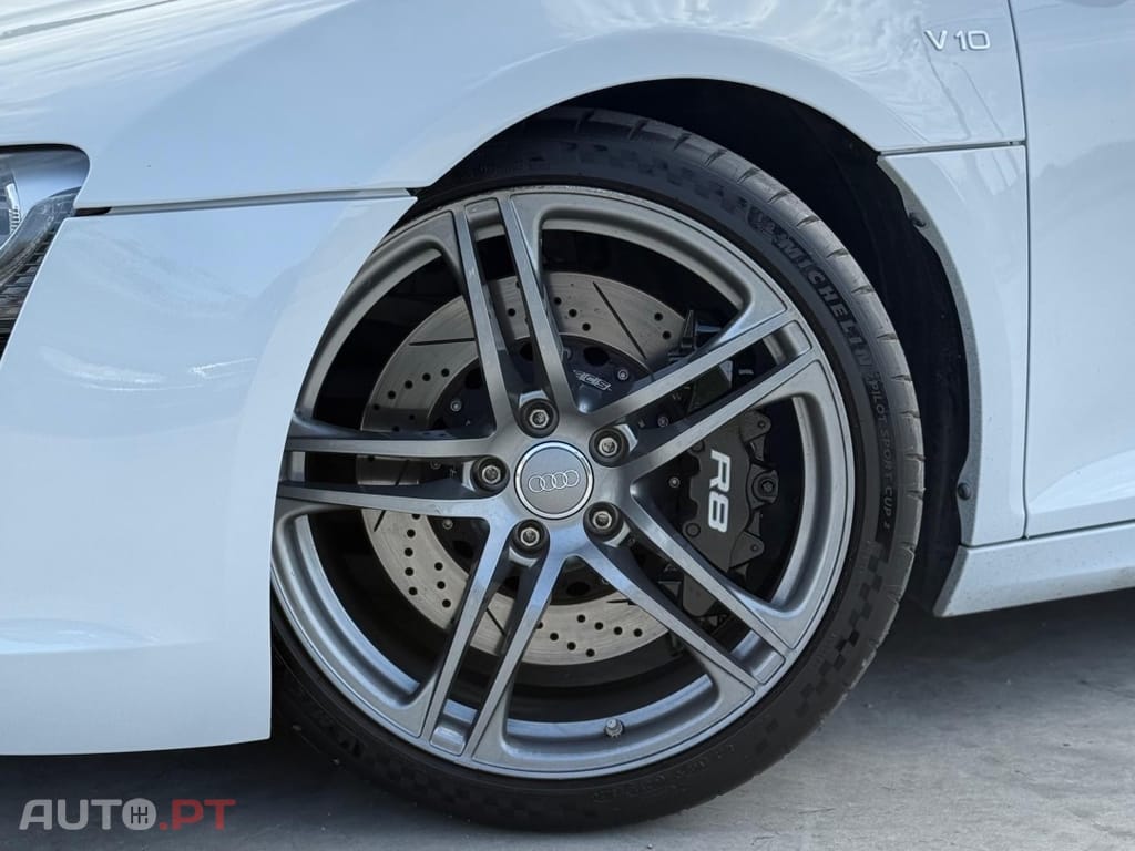 Audi R8 5.2 FSI quattro S tronic