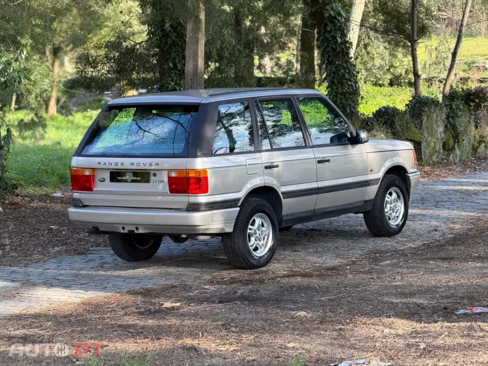 Land Rover Range Rover Outro