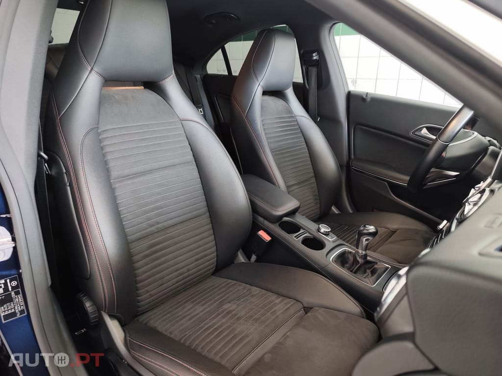 Mercedes-Benz CLA 180 d AMG Line