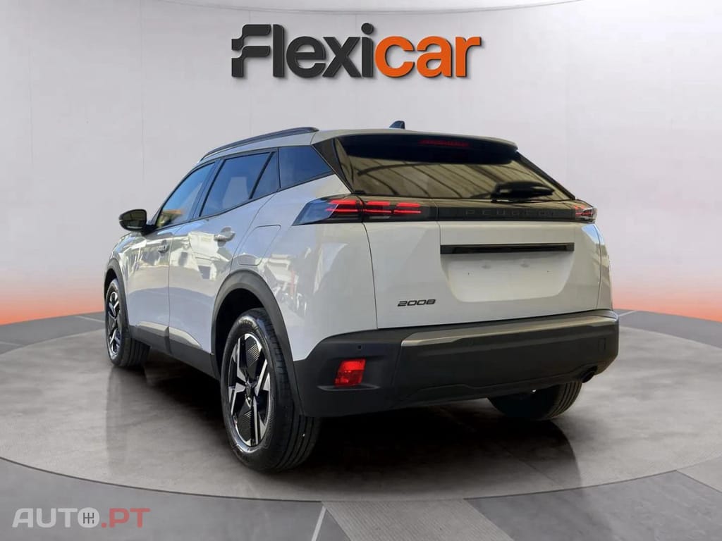 Peugeot 2008 1.2 PureTech Allure