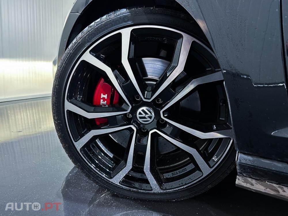 Volkswagen Golf GTi DSG