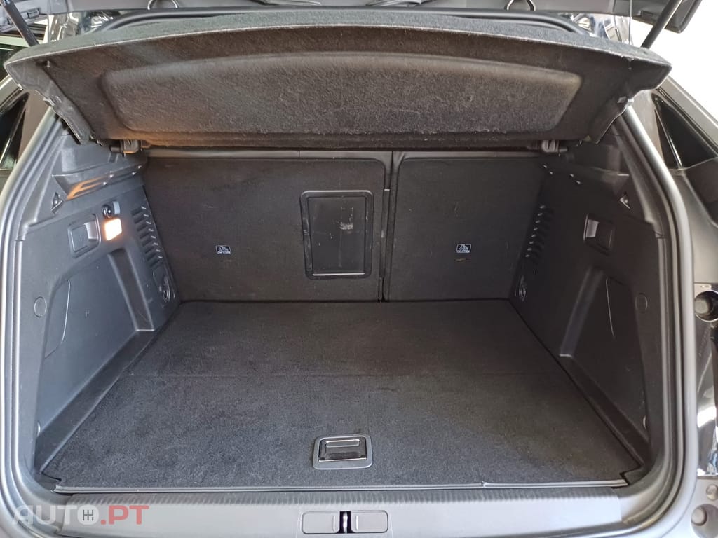 Peugeot 3008 1.6 Hybrid4 GT e-EAT8