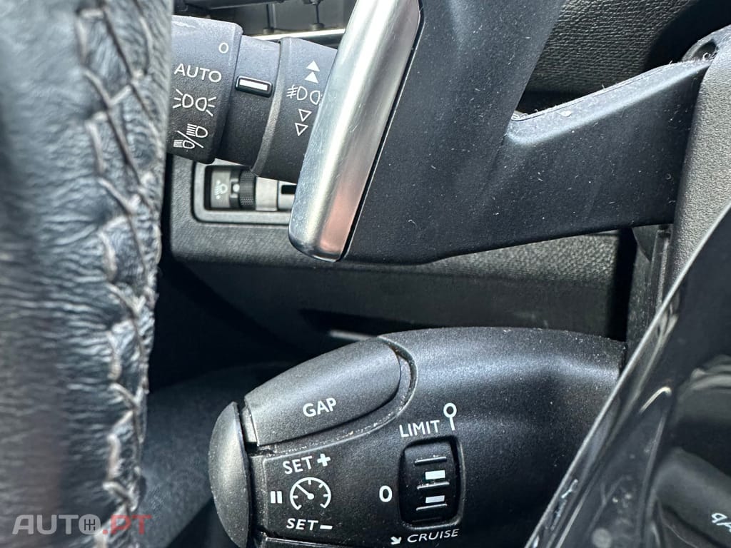 Peugeot 3008 1.2 PureTech Allure EAT8