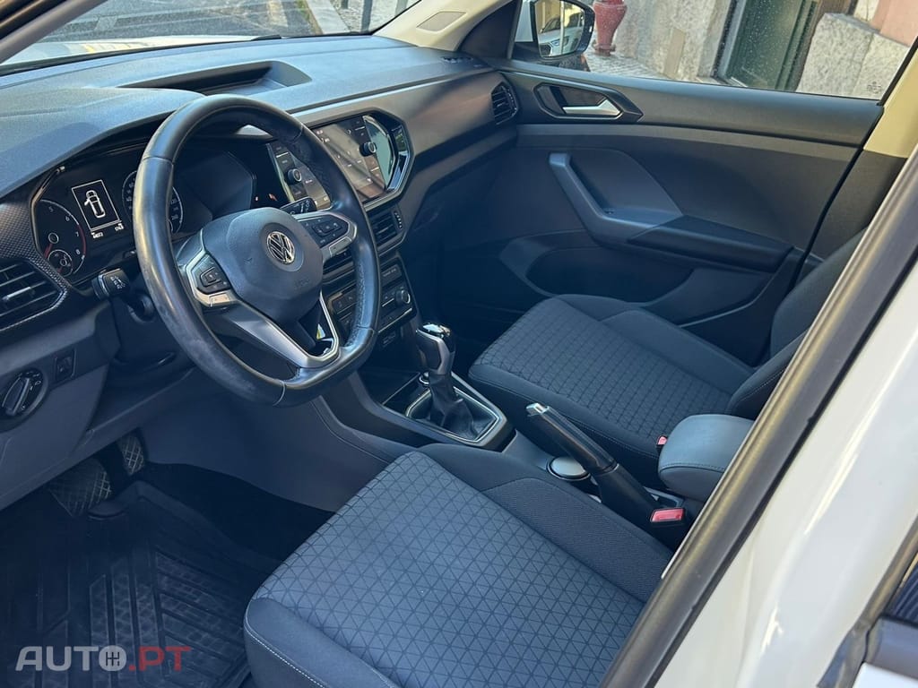 Volkswagen T-Cross 1.0 TSI Life DSG