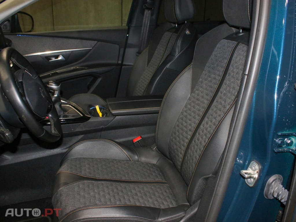 Peugeot 5008 1.2 PureTech Allure