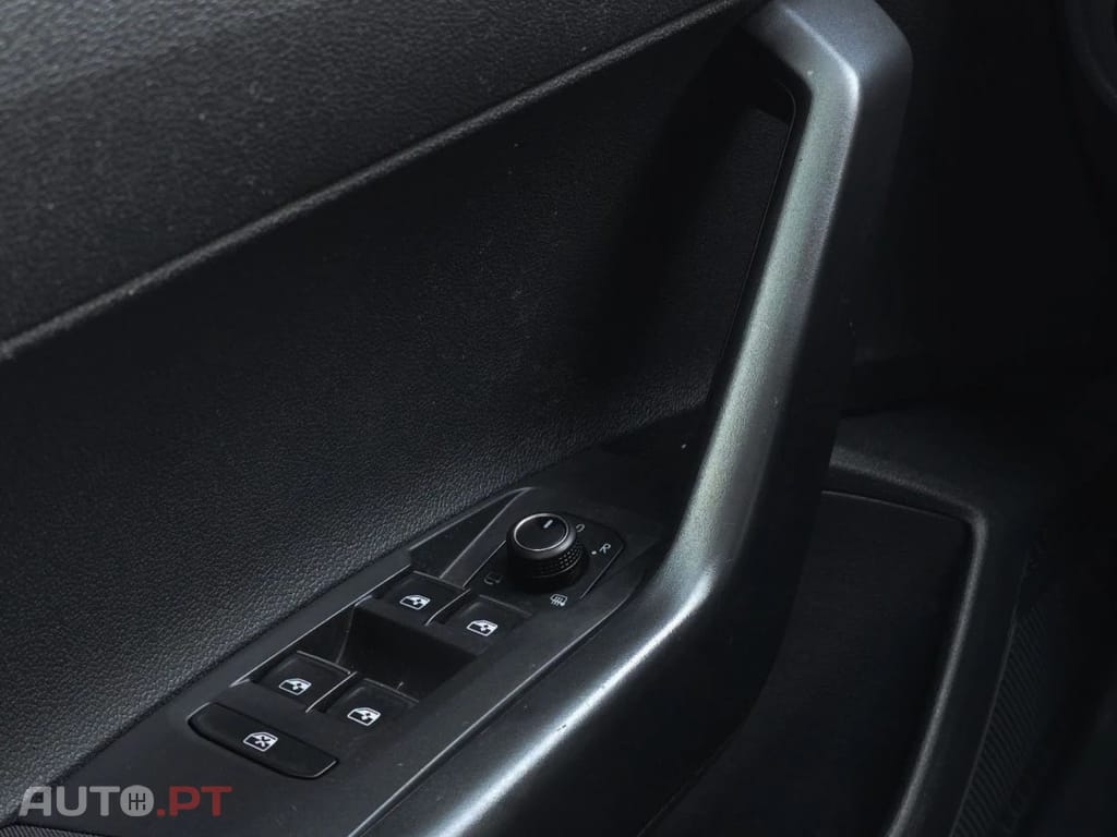 Volkswagen Polo 1.0 TSI Highline DSG