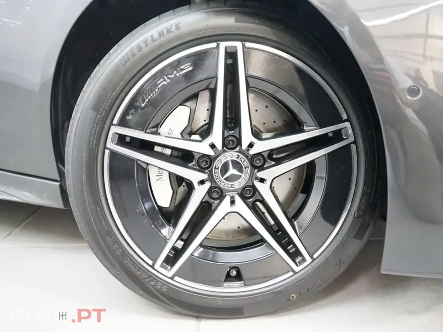 Mercedes-Benz C 300 e T 9G-TRONIC AMG Line