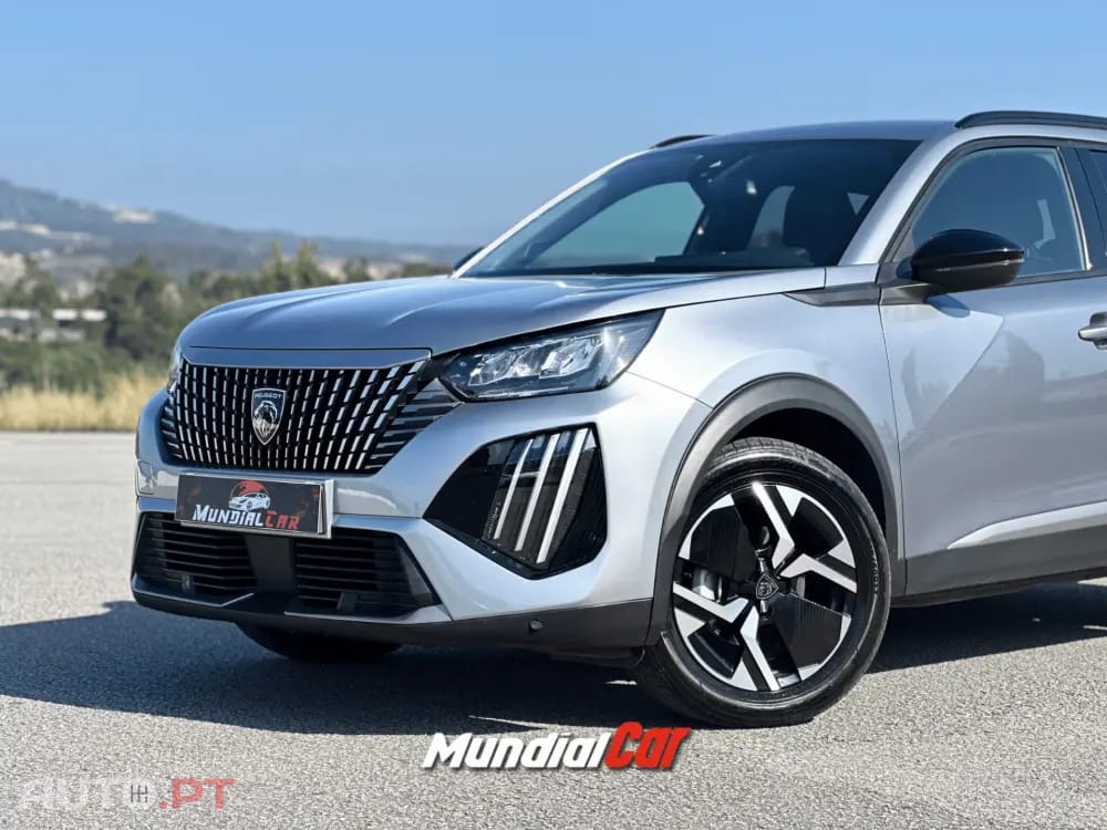 Peugeot 2008 1.2 PureTech Allure EAT8