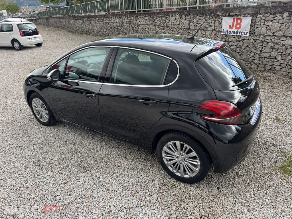 Peugeot 208 1.6 BlueHDi Allure