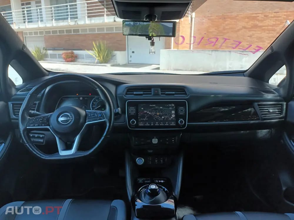 Nissan Leaf N-Connecta Full Led