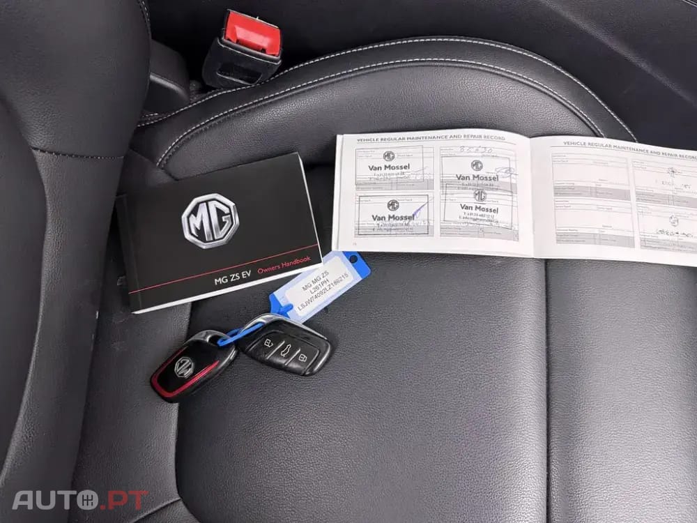 MG ZS EV 44.5 kWh Luxury