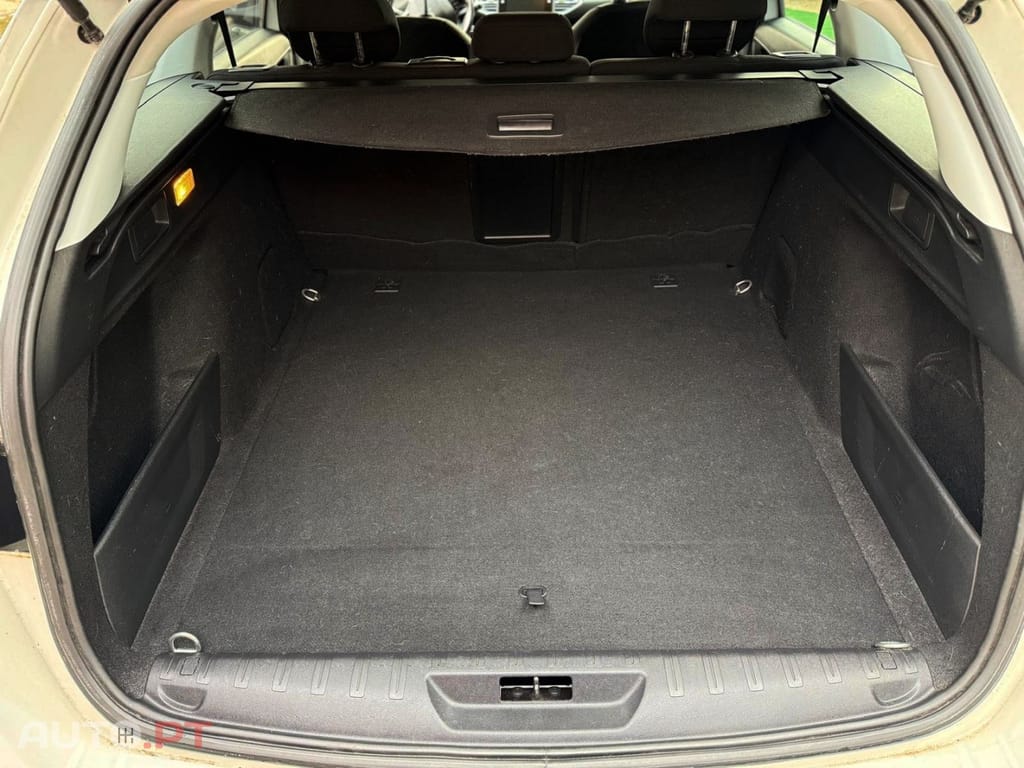 Peugeot 308 SW 1.5 BlueHDi Style