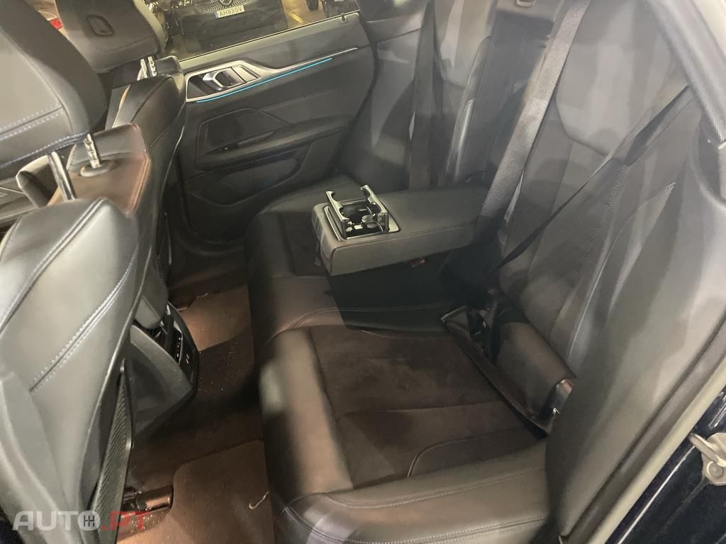 BMW i4 eDrive40 Desportiva M