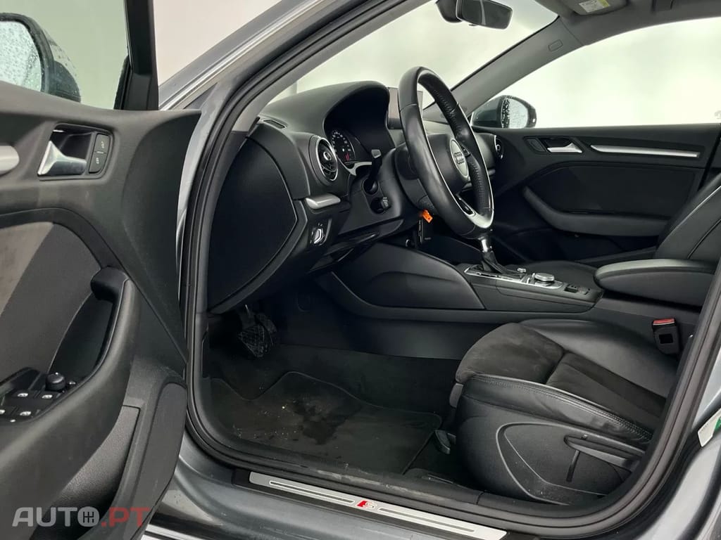Audi A3 Sportback 1.6 TDI S-line S tronic