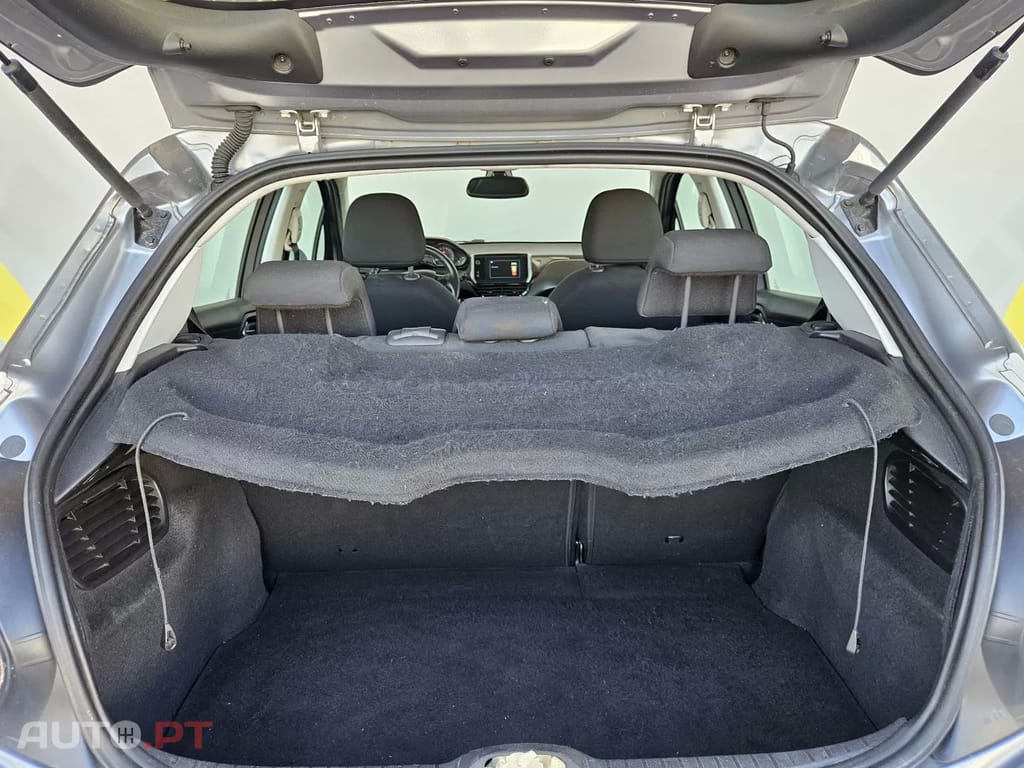 Peugeot 208 1.5 BlueHDi Active