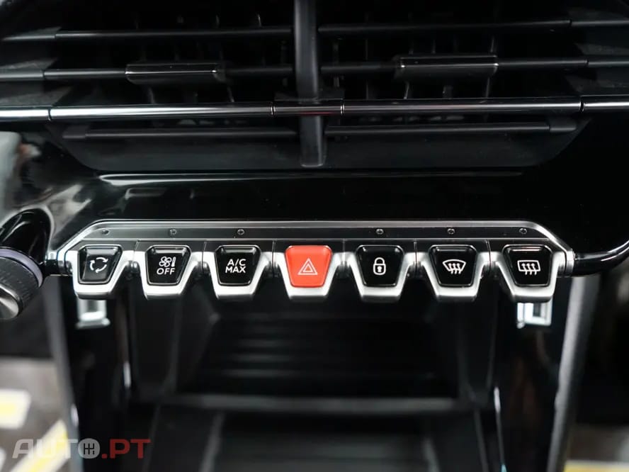Peugeot 2008 PureTech 100 Style