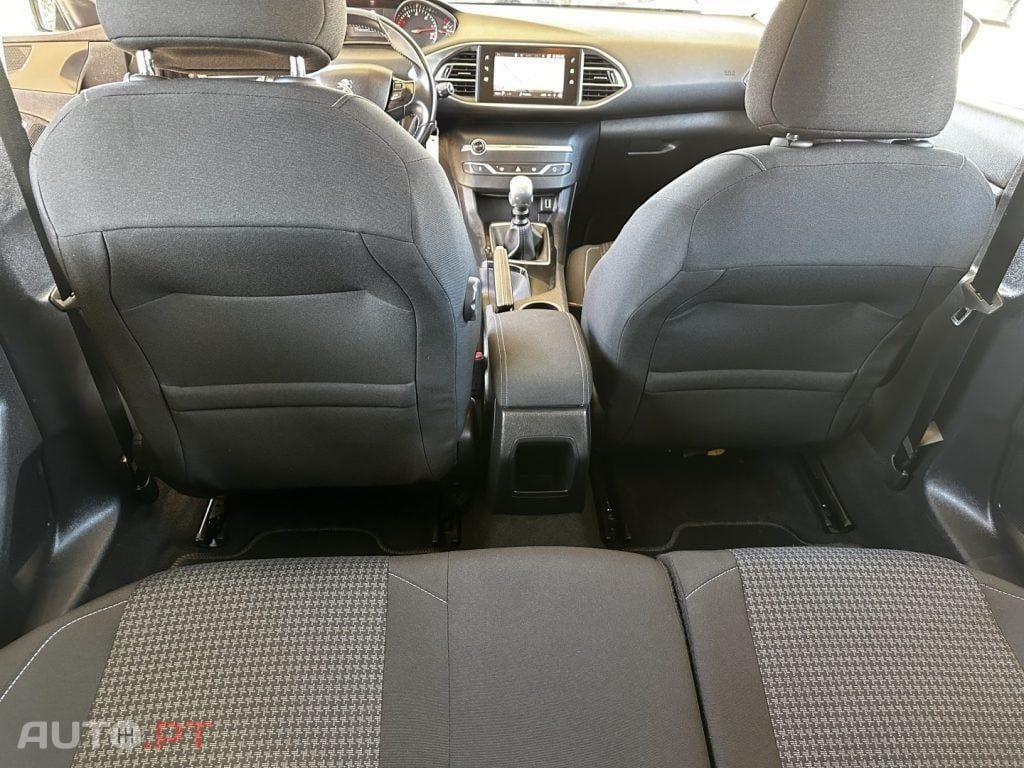Peugeot 308 SW 1.5 BlueHDi Business Line
