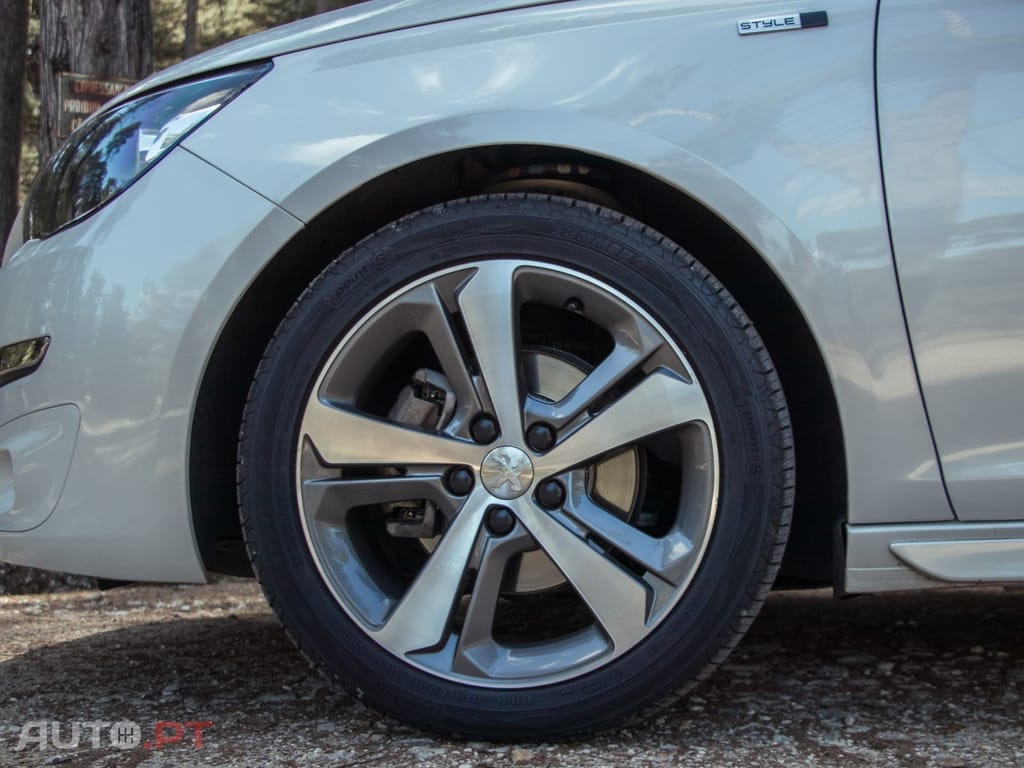 Peugeot 308 SW 1.2 PureTech Style
