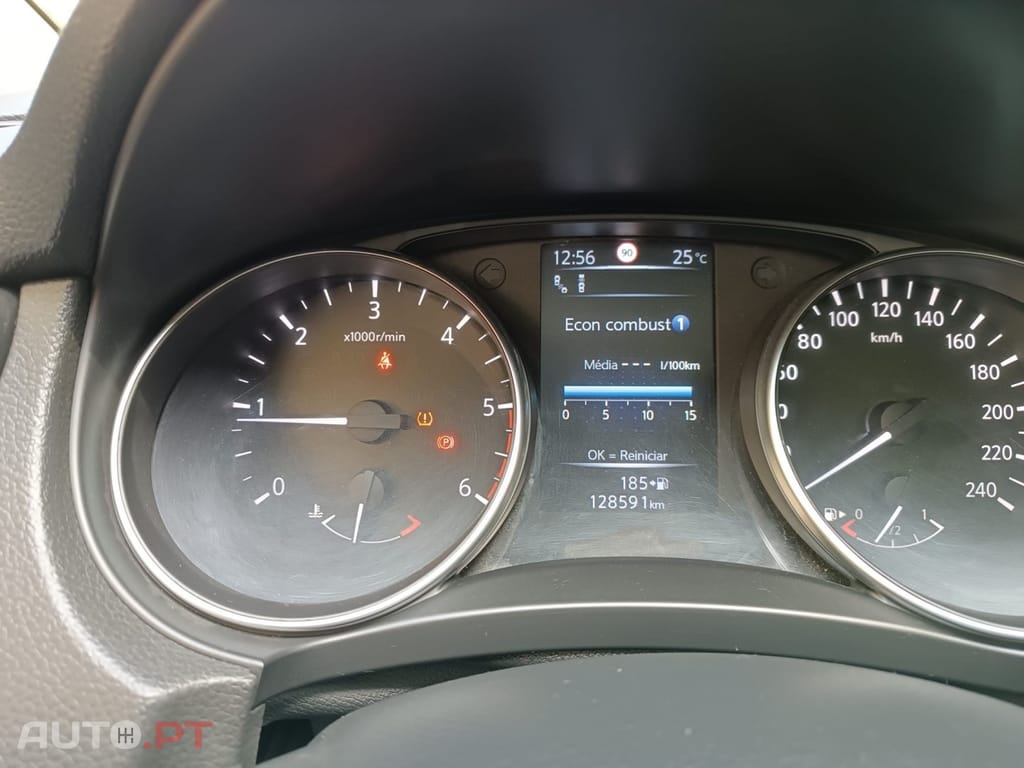 Nissan Qashqai 1.5 dCi Tekna 19 Alcantara RS