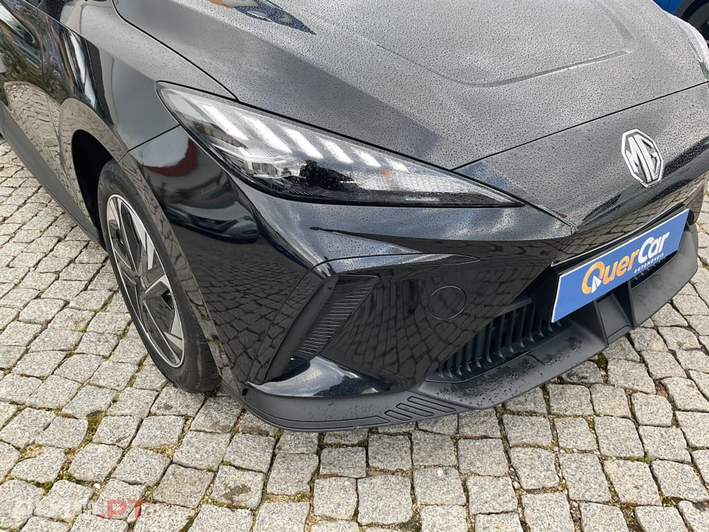 MG MG4 51 kWh Standard