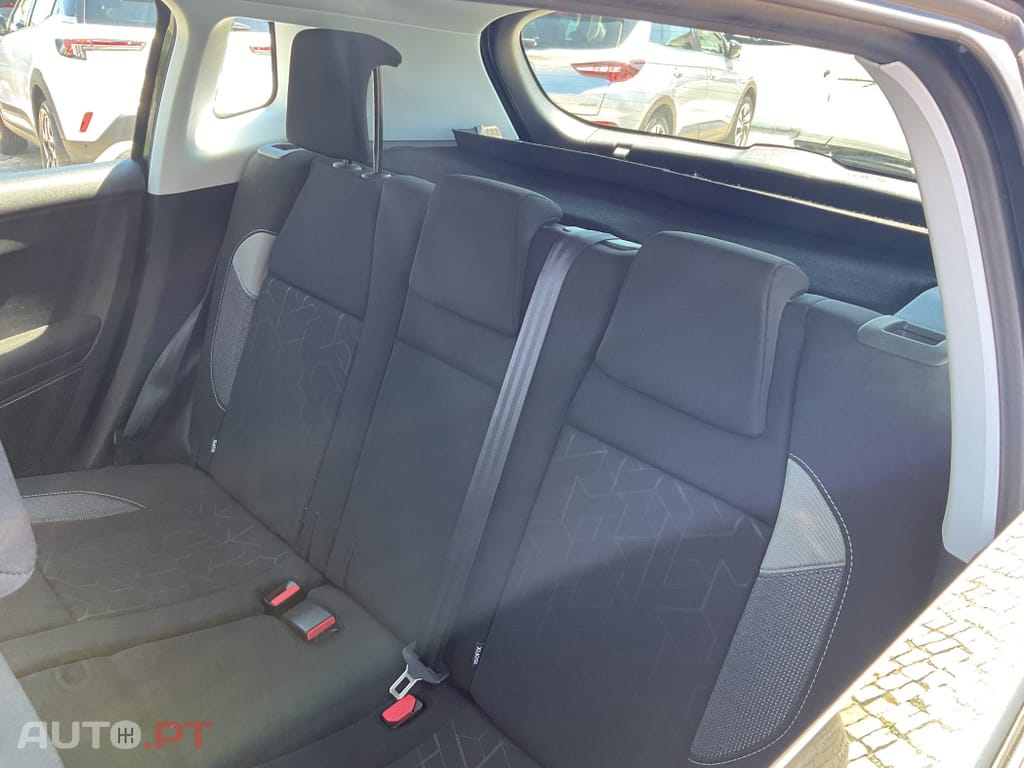 Peugeot 2008 1.6 BlueHDi Active
