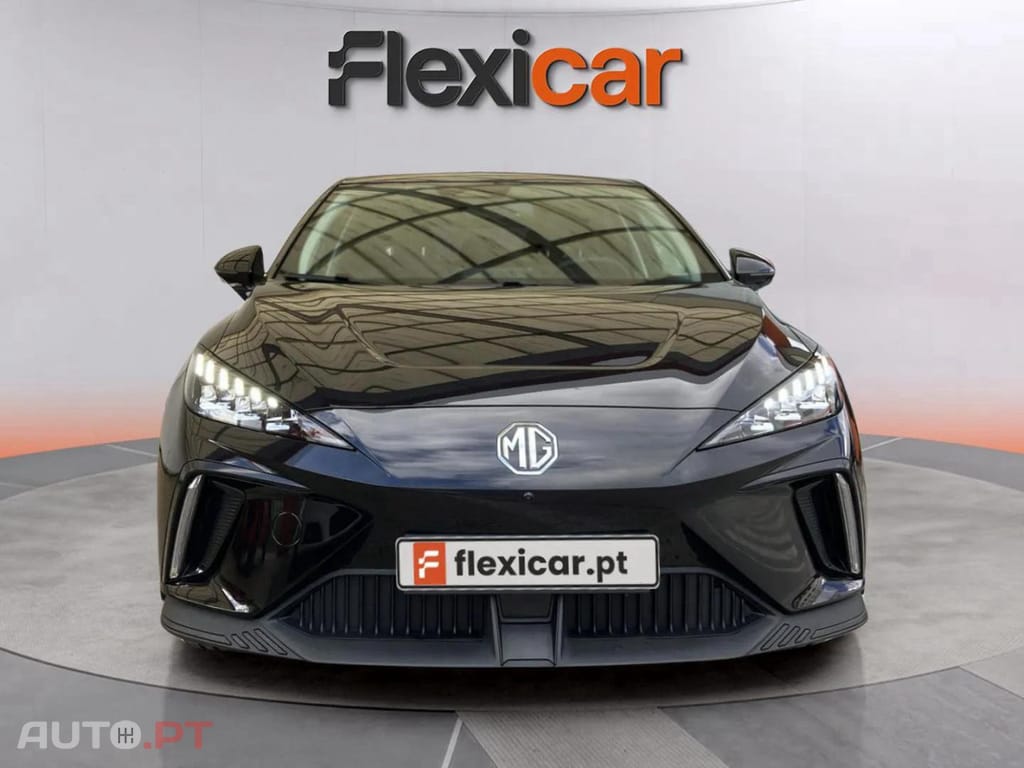 MG MG4 64 kWh Luxury