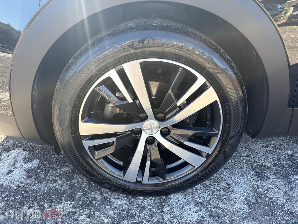 Peugeot 3008 1.2 PureTech Allure EAT8