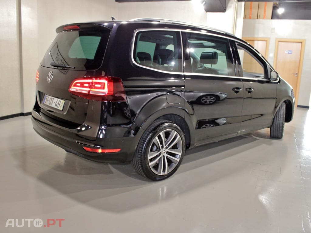 Volkswagen Sharan 2.0 TDI Blue Highline DSG