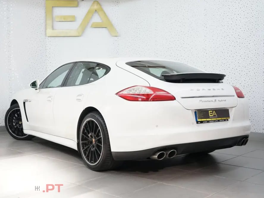 Porsche Panamera S Hybrid