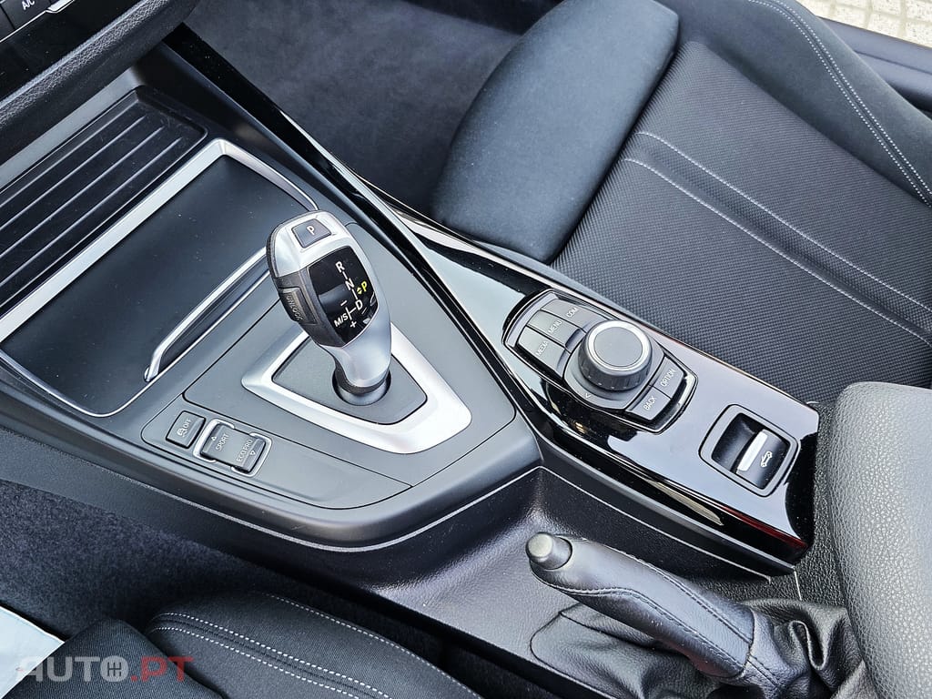 BMW 218 d Cabrio Line Sport Auto
