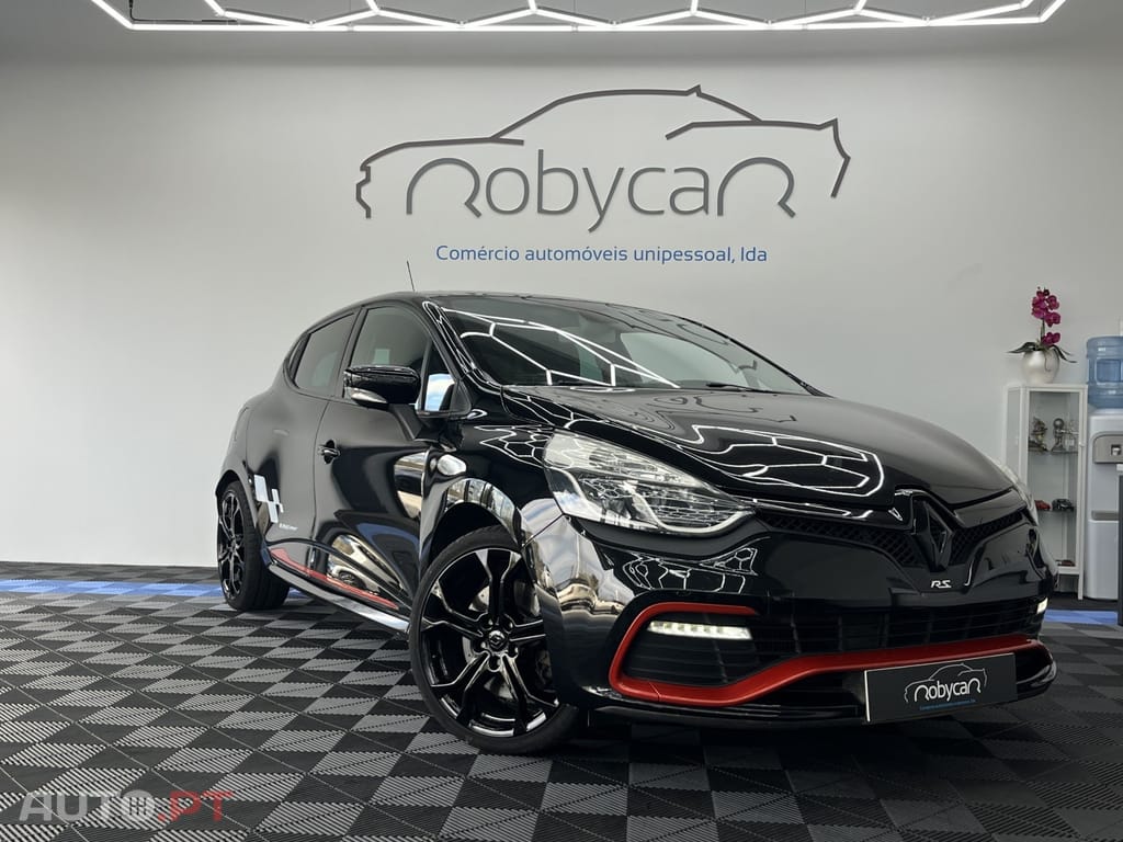 Renault Clio 1.6 T RS EDC