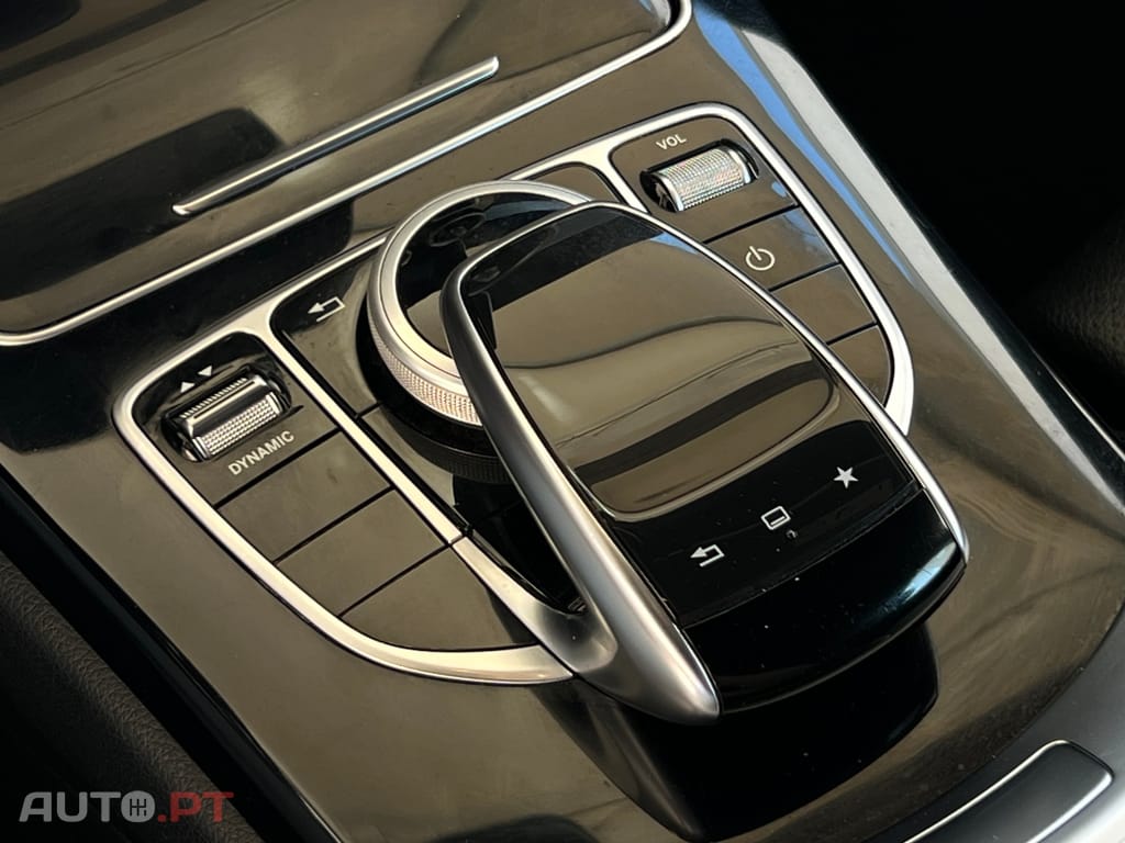 Mercedes-Benz C 300 h Avantgarde+