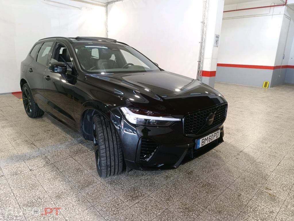 Volvo XC60 2.0 T6 PHEV Black Edition AWD