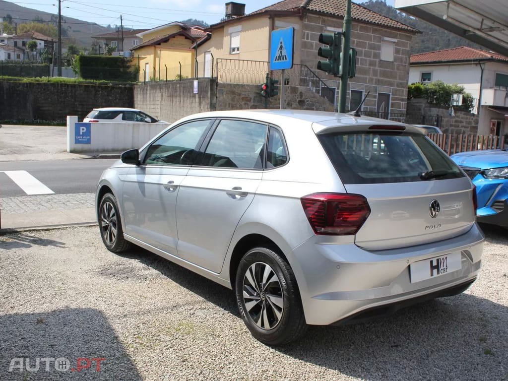 Volkswagen Polo 1.0 Confortline