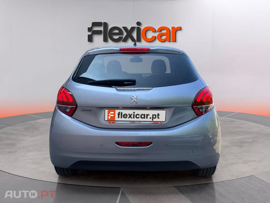Peugeot 208 1.2 PureTech Signature