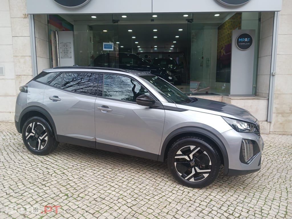 Peugeot 2008 1.2 PureTech Allure EAT8