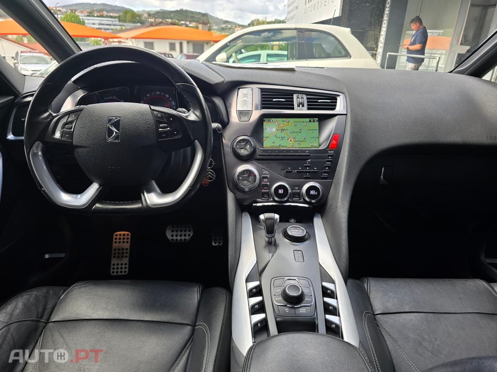 Citroen DS5 2.0 HDi Hybrid4 Sport Chic CMP6