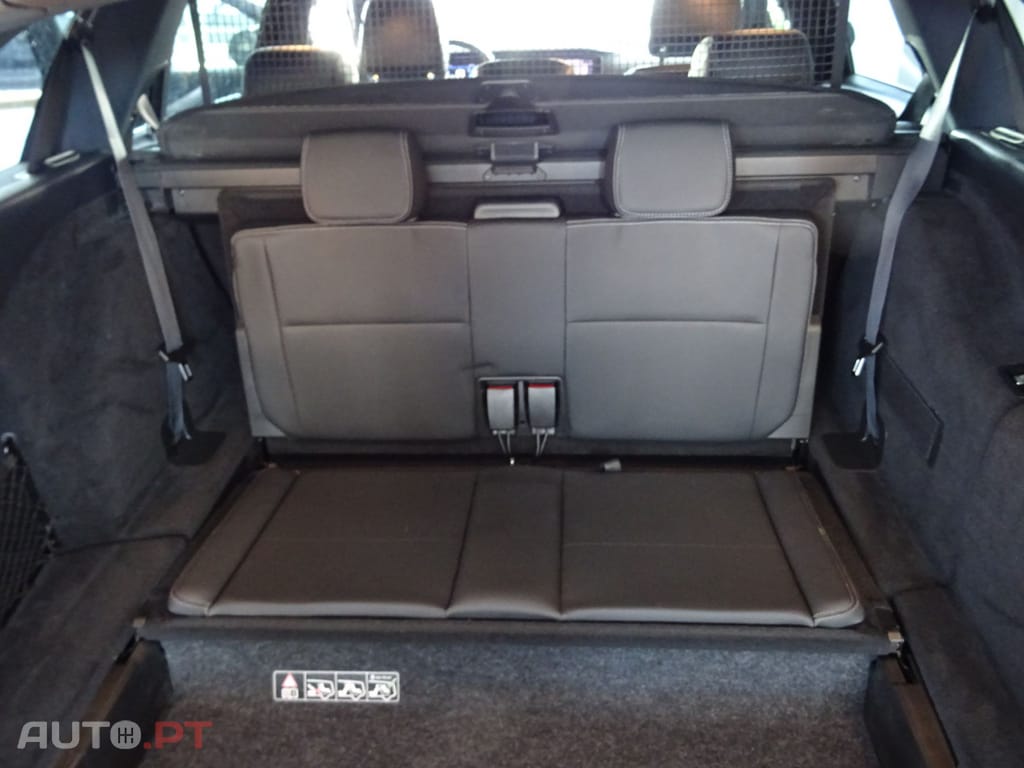 Mercedes-Benz E 220 D AMG Line 7L