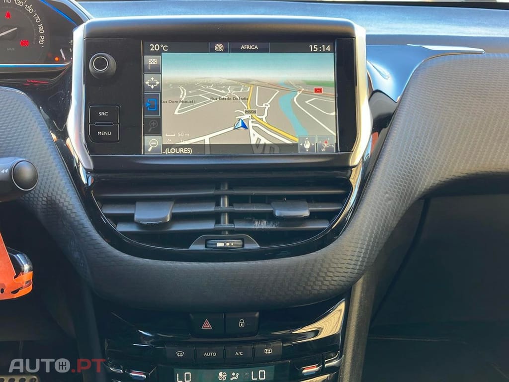 Peugeot 2008 1.2 PureTech Crossway EAT6