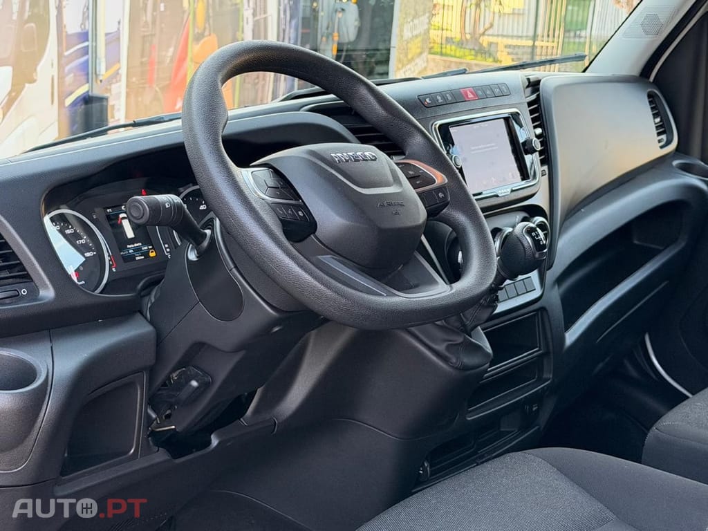 Iveco Daily 3.0 - 180 CV  L4 H2