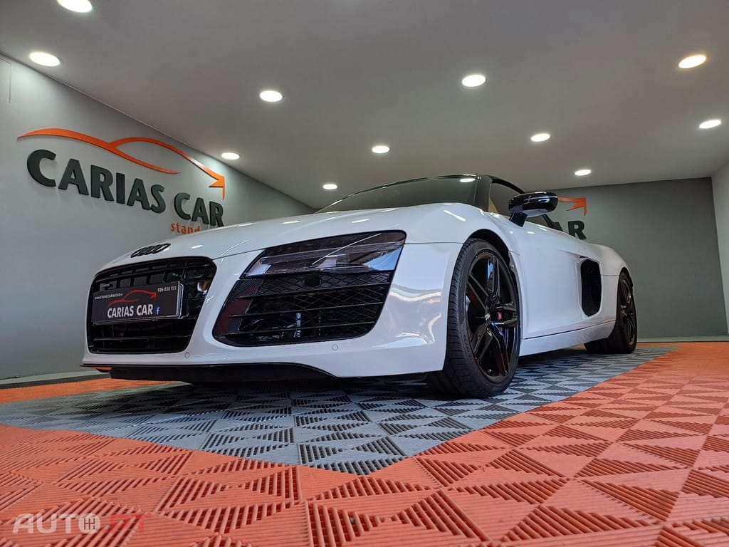 Audi R8 4.2 V8 quattro R tronic