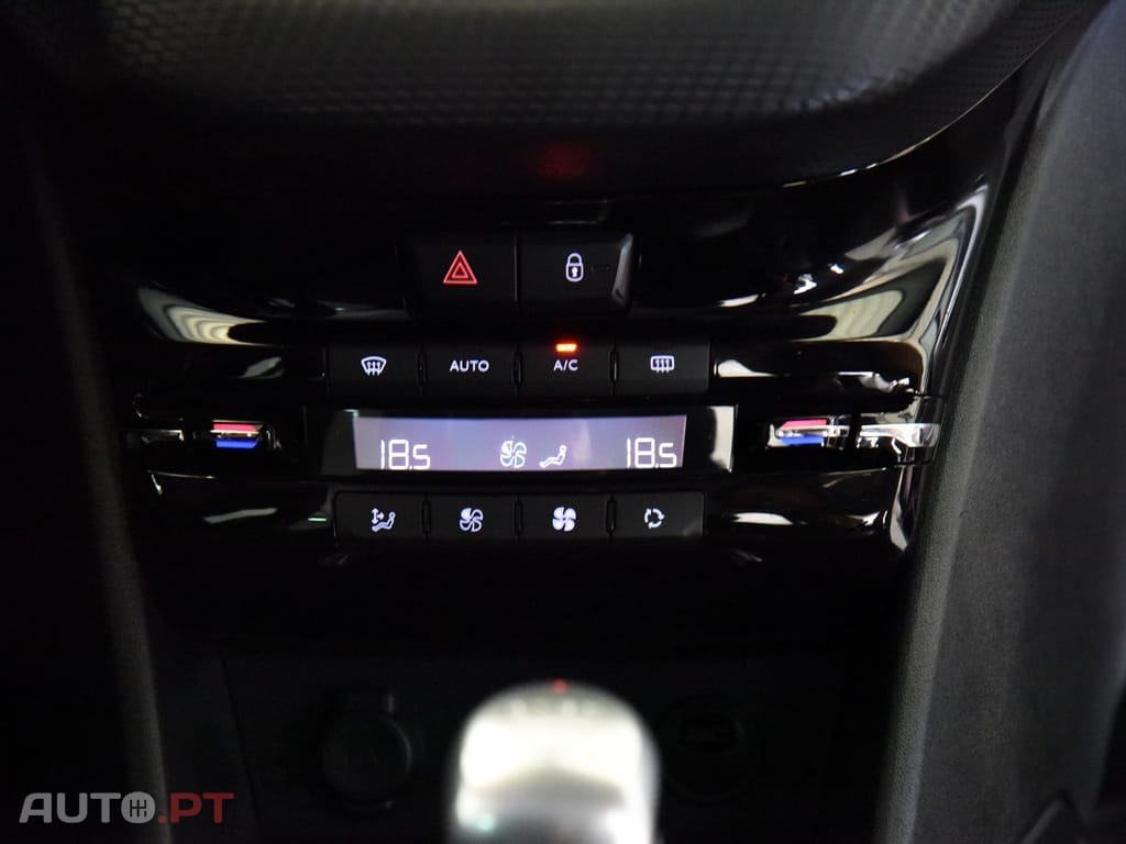 Peugeot 2008 1.6 e-HDi Allure